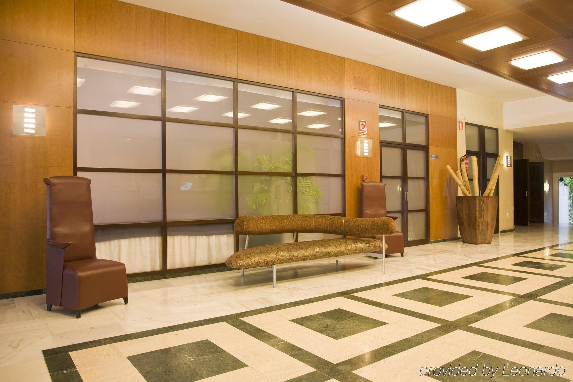 Exe Las Adelfas Cordoba Interior photo