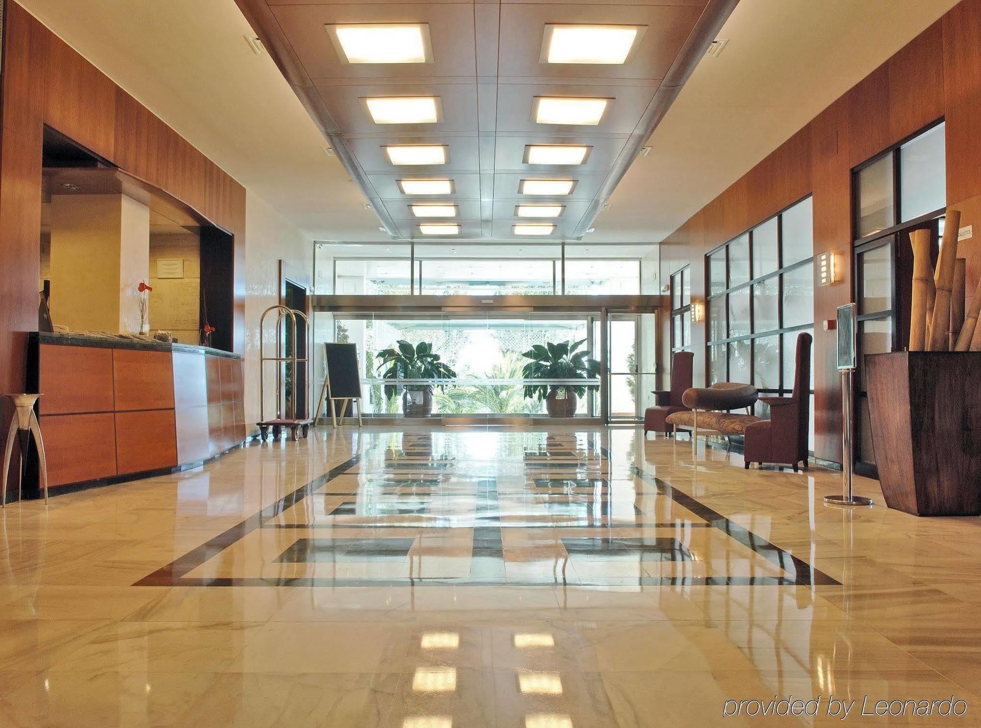 Exe Las Adelfas Cordoba Interior photo